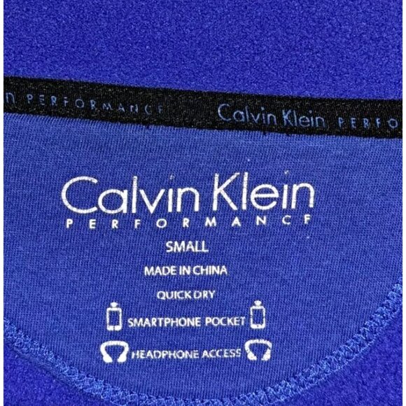Calvin Klein Women's Small Blue Fleece Sweater - Picture 2 of 4